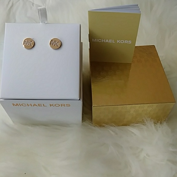 Michael Kors Jewelry - NWT Michael Kors rosegold logo round disc earrings